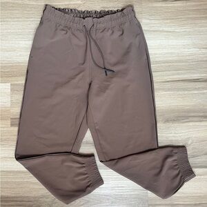 Athleta Metropolis High Waisted Jogger Pants Mineral Brown Satin Stripe Size 6